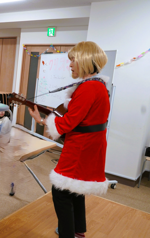 園内でもクリスマス会をしました