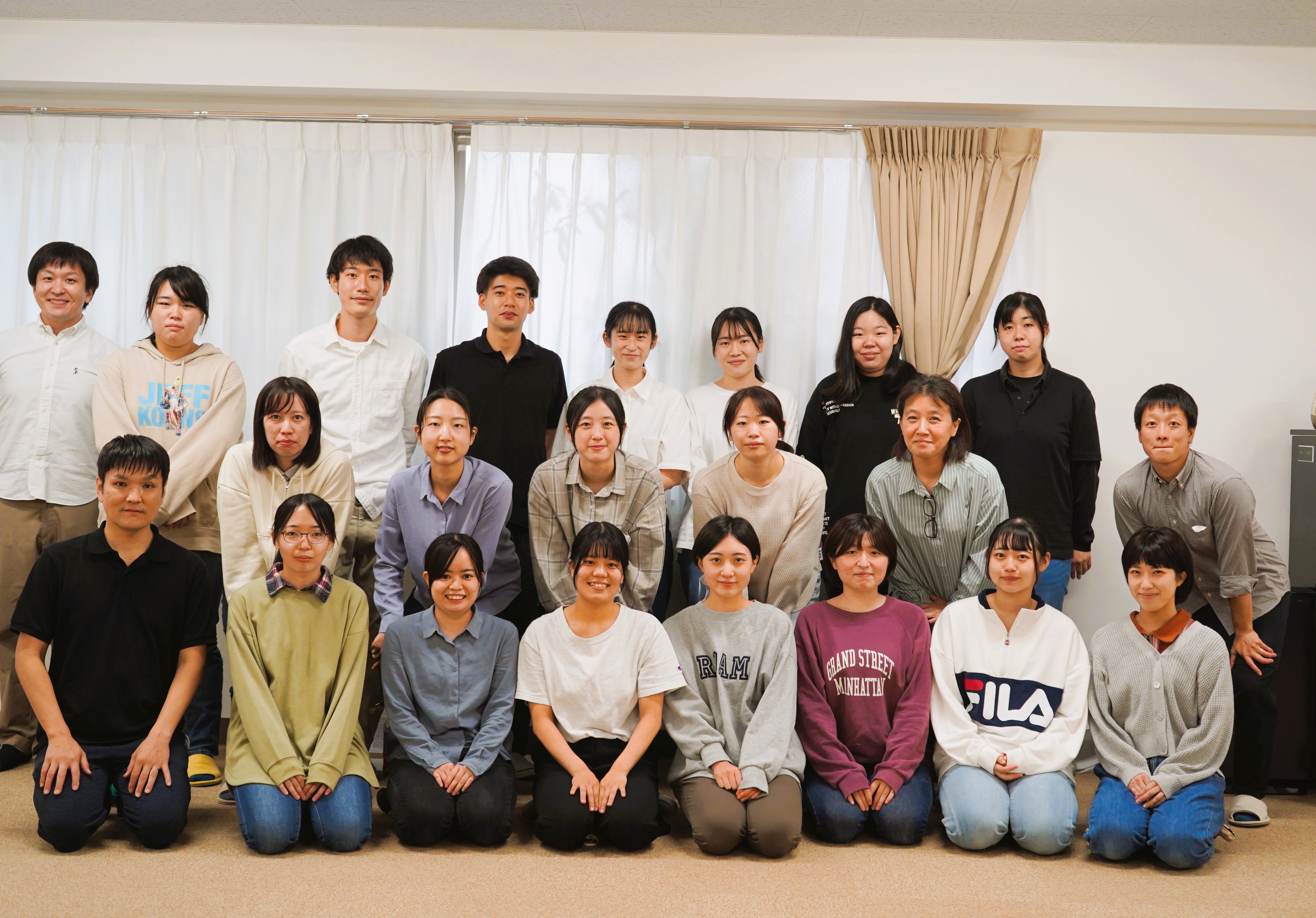 11月　採用試験情報