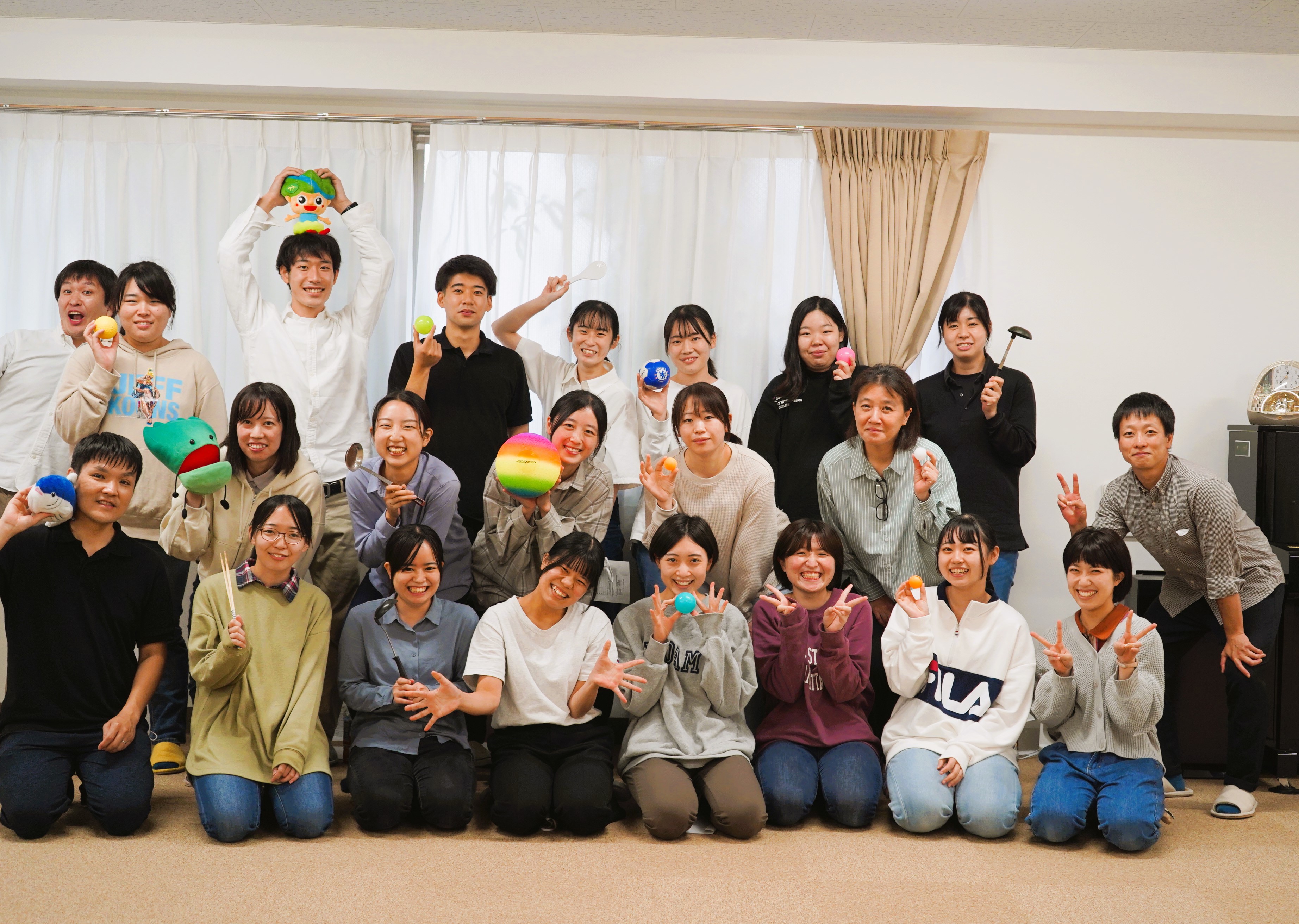 １２月　採用試験情報
