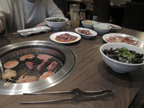 焼肉と映画鑑賞